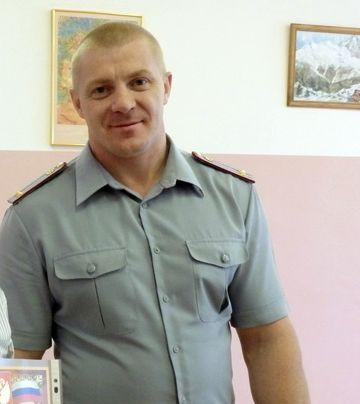 https://black-book.wiki/media/persons/komnov-dmitrij-viktorovich/Yasha-Komnov.jpg