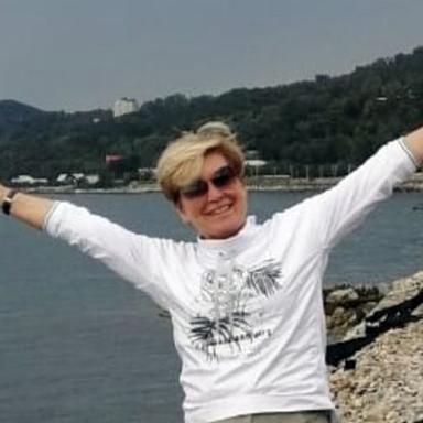 Петелина Лариса Геннадьевна